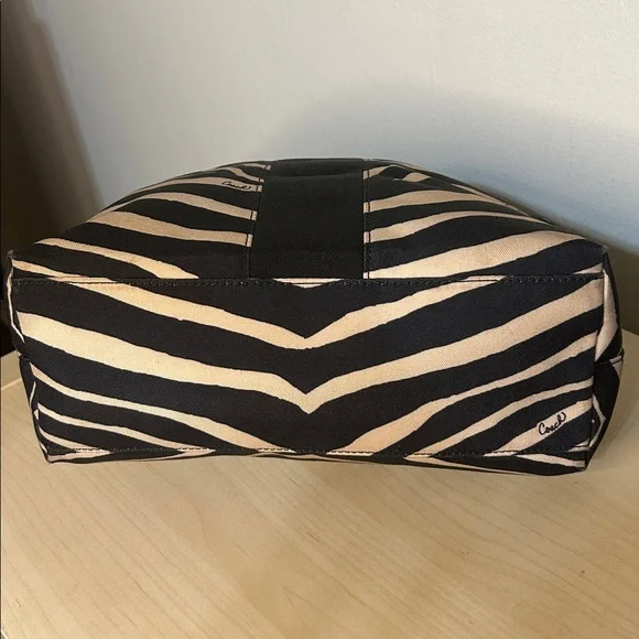 Coach Signature Stripe Zebra Tote Bag - Picture 4 of 10